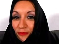 Arabic milf persia monir is shy to smash to make a porn 